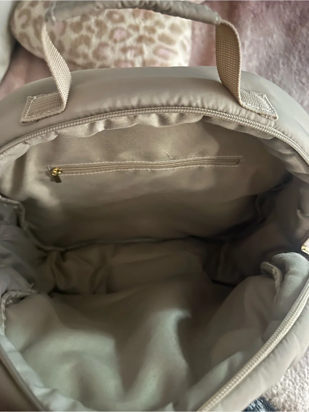 Quilted Puffer Women’s Backpack in Olive